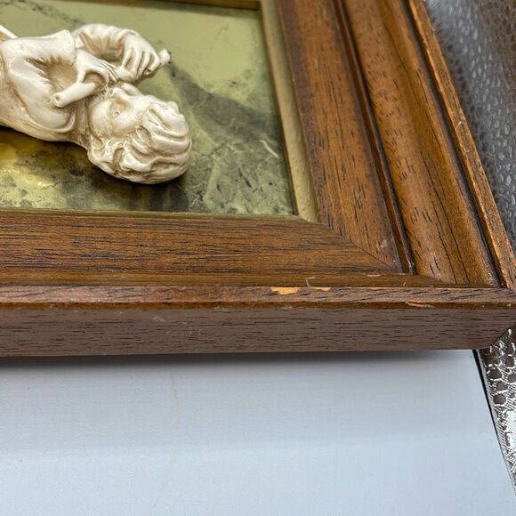 Mid Century shadow box plaster 3D Sculptural Little Musicians.Description! - Picture 11 of 12